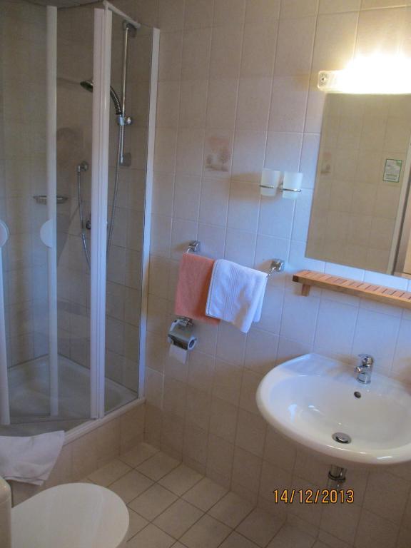 Gaestehaus Muenchner Kindl Hotel Reit im Winkl Kamer foto